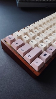 Mechanical Keyboard Commission Build Black Walnut Akko Cream Yellow v3