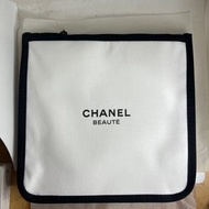 (包順豐) Chanel白色化妝袋(連盒)