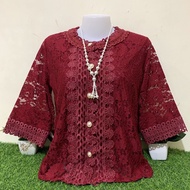 เสื้อลูกไม้กระดุมหน้าผ้านิ่ม รอบอก36-42/46-52นิ้ว มี2ไซส์  เสื้อลูกไม้คนแก่ใส่ทำบุญ เสื้อลูกไม้สีขาว