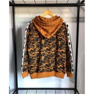 ๑□✵  ☆เสื้อคลุมกันหนาว Bape   mcm พร้อมส่งในไทย