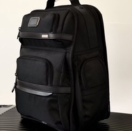 Tumi Alpha 背囊
