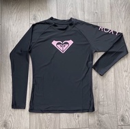 เสื้อว่ายน้ำแขนยาว Roxy Rashguard โลโก้ชมพู