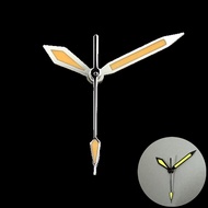 นาฬิกาขัดเงาคุณภาพสูงขนาด12.5มม. สีเงินสีส้มสีเหลืองสีเขียวสว่างเรืองแสงสำหรับ Nh35 Nh36การเคลื่อนไหวของ Seiko Skx007 Mods