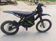 RAWRR Electric Off-road Dirtbike: 72V Mantis Mini R17 6000W