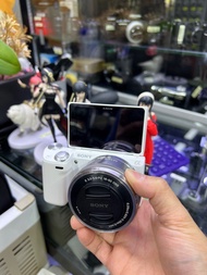 SONY NEX 5T 16-50MM LENS 套裝 超輕 超新淨 有WIFI