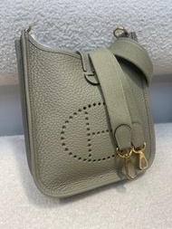 Hermes Mini Evelyne 鼠尾草綠 金扣