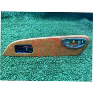 TOYOTA MARK X (GRS120) SWITCH POWER WINDOW REAR/LEFT ONLY(WALNUT) [B-1-4]