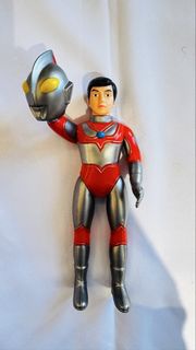 Sofubi 搪膠公仔 Bullmark 笠頭公仔 超人阿鄉
