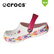 〖ใหม่เอี่ยมของแท้〗Crocs รองเท้าผู้ชายผู้หญิงถ้ําขนาดระบายอากาศ รองเท้าแตะ รองเท้าชายหาด