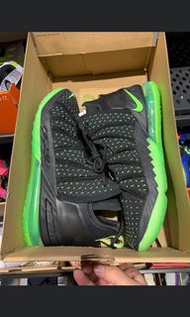 Nike Lebron17籃球鞋