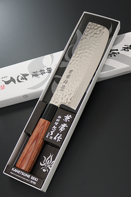 โดยตรงจากญี่ปุ่น "Kanetsune Seki มีดญี่ปุ่นพรีเมี่ยม DSR-1K6 Gyuto Santoku Nakiri พร้อมที่จับไม้แบบเ