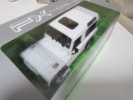Welly FX Land Rover Defender 1:24 模型車 鐵甲車 Tomica 收藏