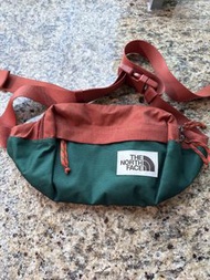 The North Face 腰包