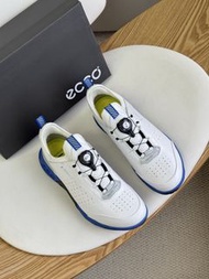 ECCO愛步紐扣新款運動鞋男2025年新款低幫白藍色 高爾夫健步尺碼39-44碼，