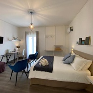 โรงแรม Ma&Mi Light Rooms - เชฟาลู