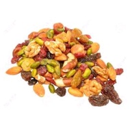 PREMIUM MIX FRUITS AND NUTS