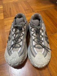 Nike ACG Mountain Fly Low