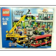 Lego City 60026 Town Square [Retired]