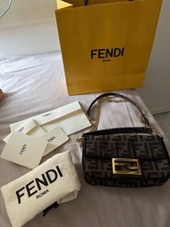 Fendi mini baguette 小法棍