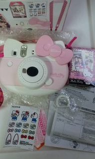 Fujifilm instax mini Hello Kitty 即影即有相機勿議價