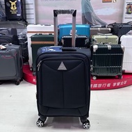 KANGOL 袋鼠 布箱 （20吋）經典時尚 簡單大方 輕量耐磨行李箱 海關鎖 上掀式箱體可擴充 滑順飛機輪 黑色