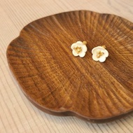 24K純鎏金白小花釉彩耳環