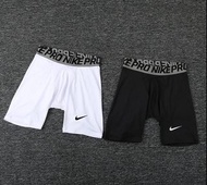 Nike pro 緊身短褲
