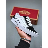 2026VansSK8-HI Men Women Skateboard Shoes Skateboard Shoes Flat Shoes Trendy Shoes Round Toe Campus 