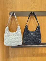 Lululemon Quilted Hobo Bag lululemon 5L 雲朵包 單肩包
