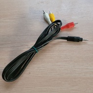 3.5mm AV cable to 3 audio lotus heads + 99% beautiful boxed video