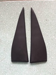 Ốp tam giác trong Chery QQ3/ Daewoo Matiz giá bán 01 Đôi