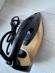 Philips Azur 7000 系列蒸氣熨斗