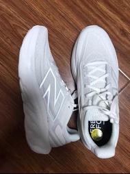 New balance 1080 size 42.5