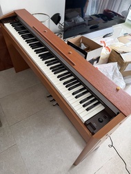Casio PX-800  Privia 數碼鋼琴