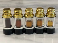 海南奇楠沉香純油 百年老料 左至右 （黑奇，沉香，紫奇，綠奇，白奇）1000/克 買家好評👍
