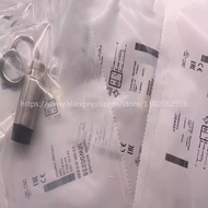 3 Pieces New Balluff Proximity Switch BES 516-3028-G-E5-Y-S4 516-3028-E5-Y-S4 516-3026-E5-Y-S4 516-3
