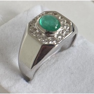 Men’s White Gold 750 Diamond and Emerald Ring / Cincin Lelaki Emas Putih 750 Berlian dan Zamrud