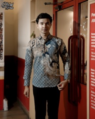 MENSBATIK - Pharang Pradaya- Batik Slimfit Smart Look – Lengan Panjang Gaya Rapi Tapi Nggak Kaku