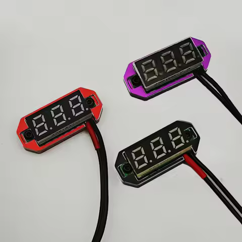 1PCS 2.5-40V RC Voltmeter Color Digital Voltage Tester Blue/Green/Red/Yellow Font Calibratable for Y