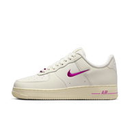 Nike Air Force 1 '07 SE 女子運動鞋
