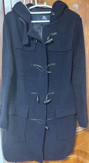 Burberry 經典款連帽牛角扣褸
