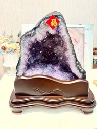 頂級烏拉圭紫水晶洞 水型 帶官帽鈦晶