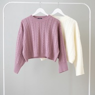 Jisoo Crop Sweater • Edmee outfit • Thick Oversized Cable Knit Sweater