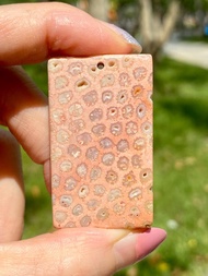 粉紅乳酪珊瑚玉中國結吊墜