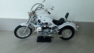 BMW R1200C 模型機車