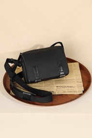 蠢小魚男士郵差包胸包斜背包側背包真皮包diy包自製材料包包