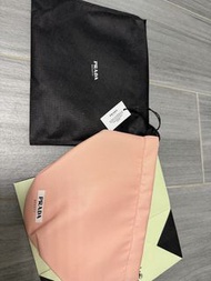 Prada Beauty 化妝包