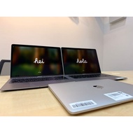 Macbook Air 13 inch 2020 M1 8/256gb with charger new