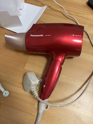 Panasonic 納米離子護髮風筒 EH-NA45 紅色