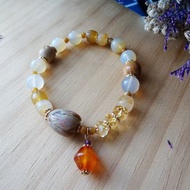 晨光- 海洋玉髓 菊花石 阿拉善 黃水晶。水晶手鍊 手環